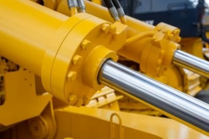 Pistão hidráulico para retroescavadeira