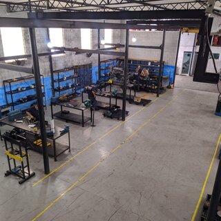 Quem Somos Bombas de pistões axiais Reparo de Motores orbitais