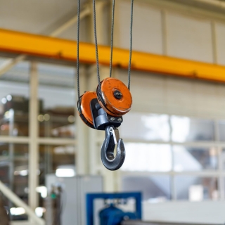 Lubrificação geral Manutenção hidráulica industrial Serviços hidráulicos Lubrificação geral Bombas de pistões axiais Reparo de Motores orbitais